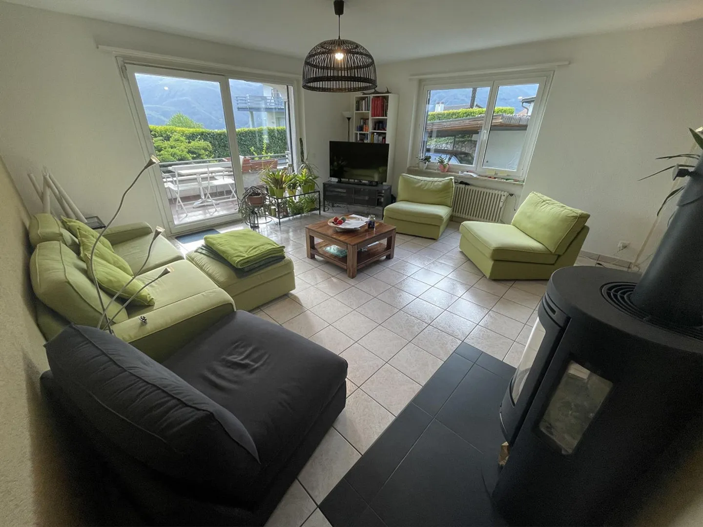 Interesting 4.5 Apartment with Pool in Comano - Photo 5 of 13
