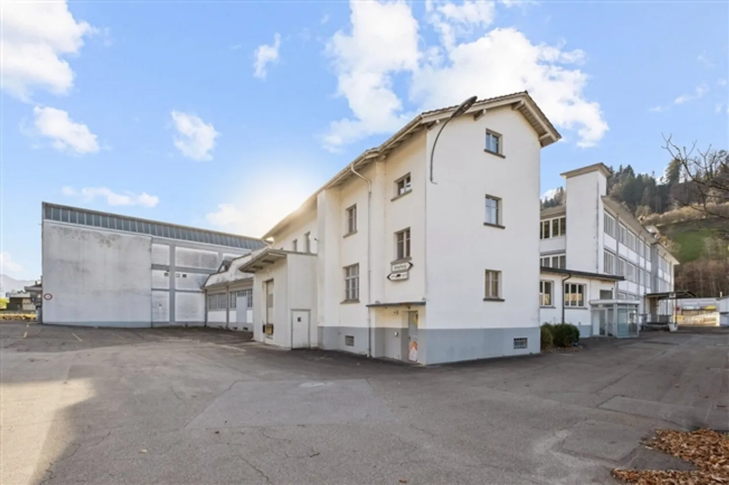 Wolhusen Market - Exclusive Commercial & Logistics Area - former 'STEWO Area' - Photo 11 of 12