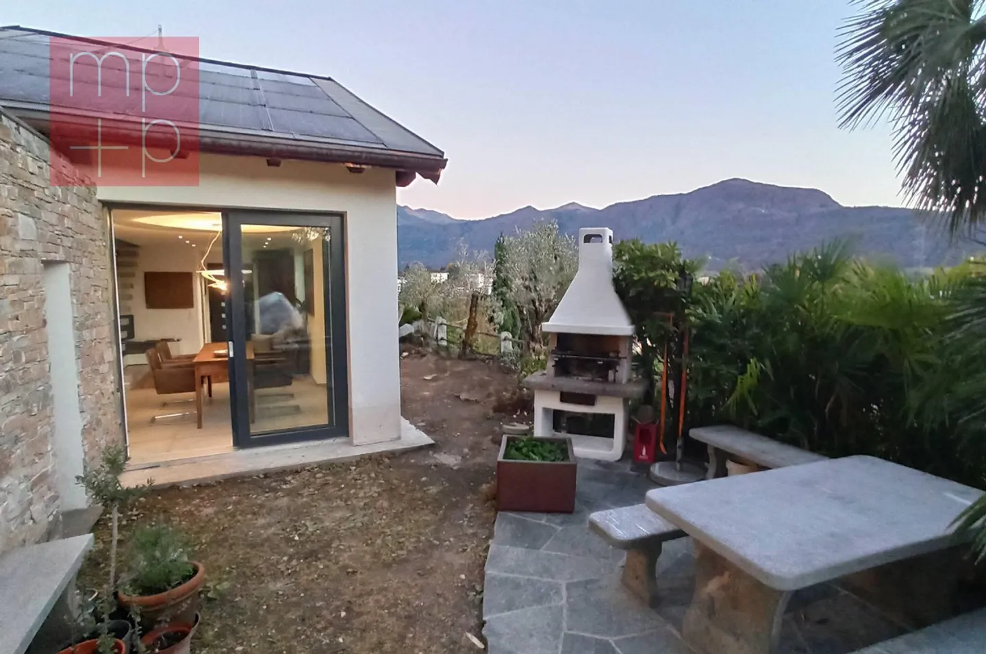 Casa unifamiliare - Cugnasco-Gerra - Foto 1 di 8