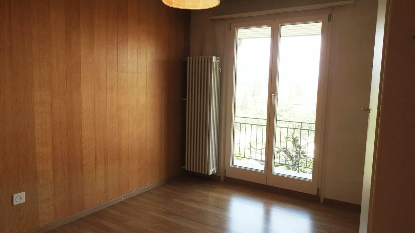 Einfamilienhaus mit grosser Baulandreserve! - Foto 21 von 26