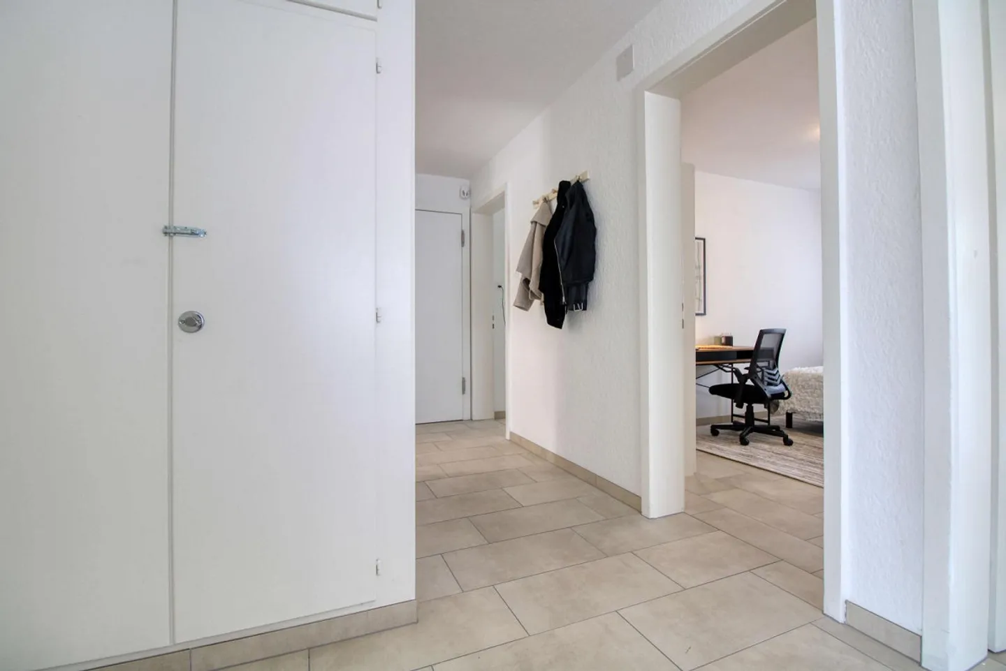 Appartamento Coliving spazioso con grande terrazza a Wallisellen - Foto 12 di 18