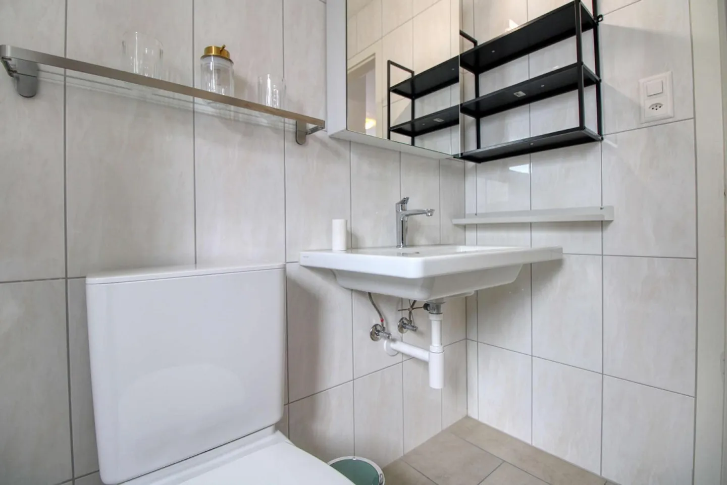 Appartamento Coliving spazioso con grande terrazza a Wallisellen - Foto 15 di 18