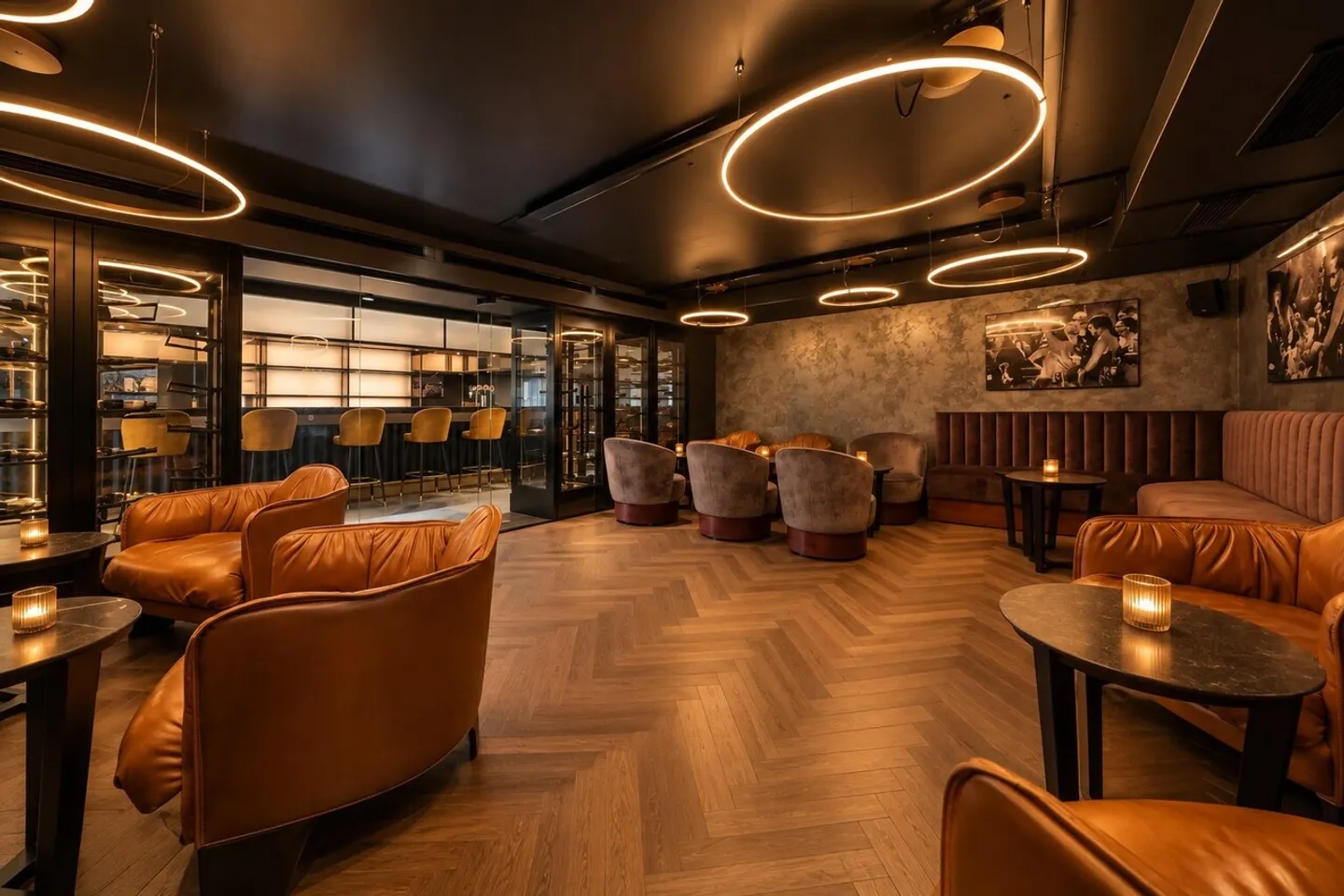 Exclusive bar and lounge area in Pfäffikon SZ - high quality finish! - Photo 17 of 22