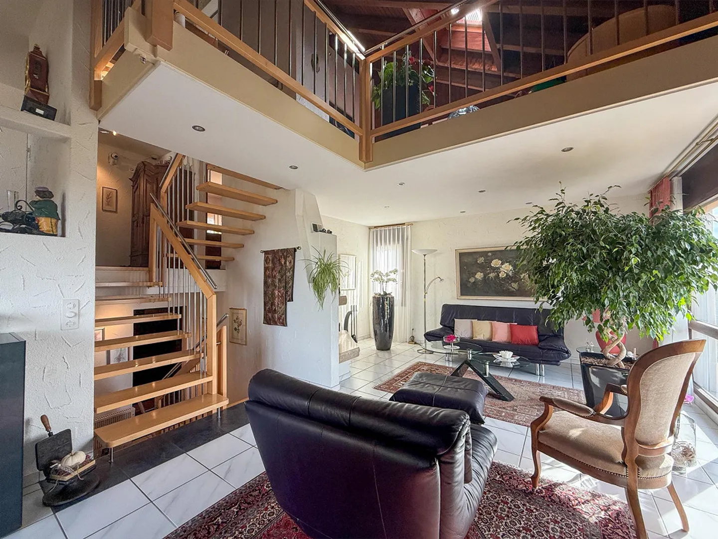 Charming 4.5-room single-family house with mountain view in Grosshoechstetten - Photo 14 of 27