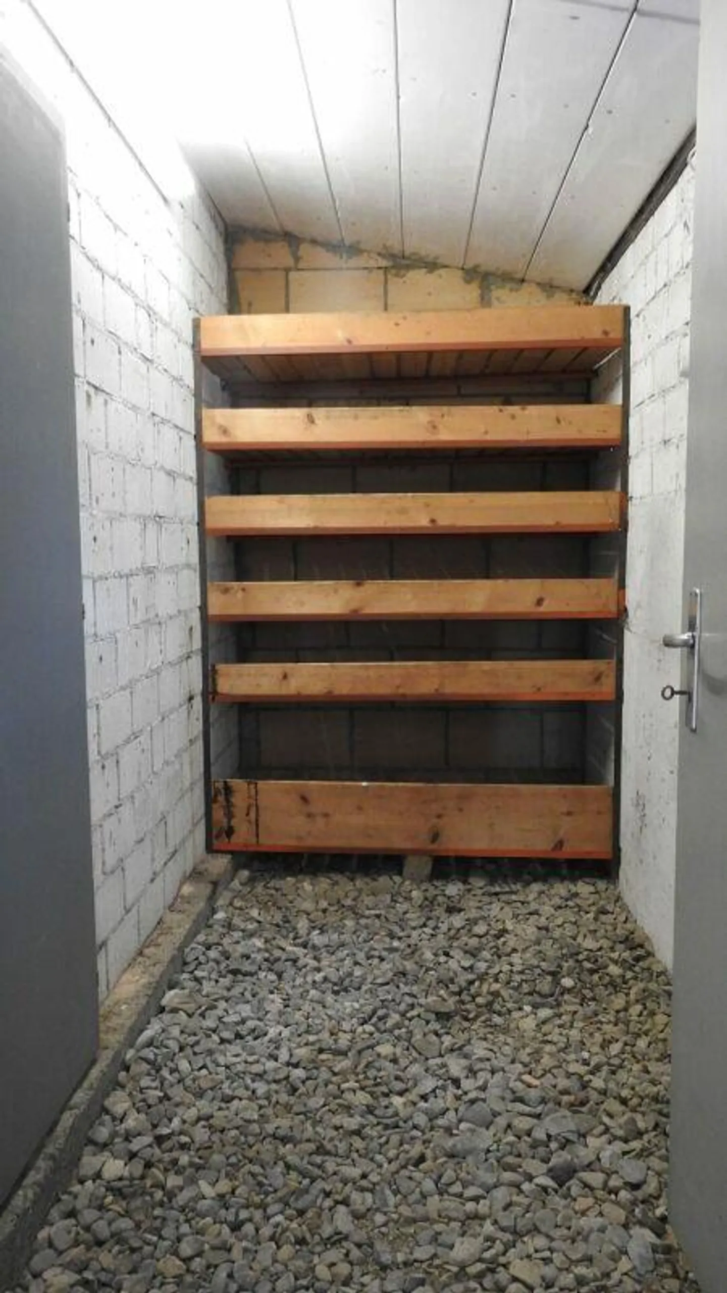 Einfamilienhaus mit grosser Baulandreserve! - Foto 25 von 26