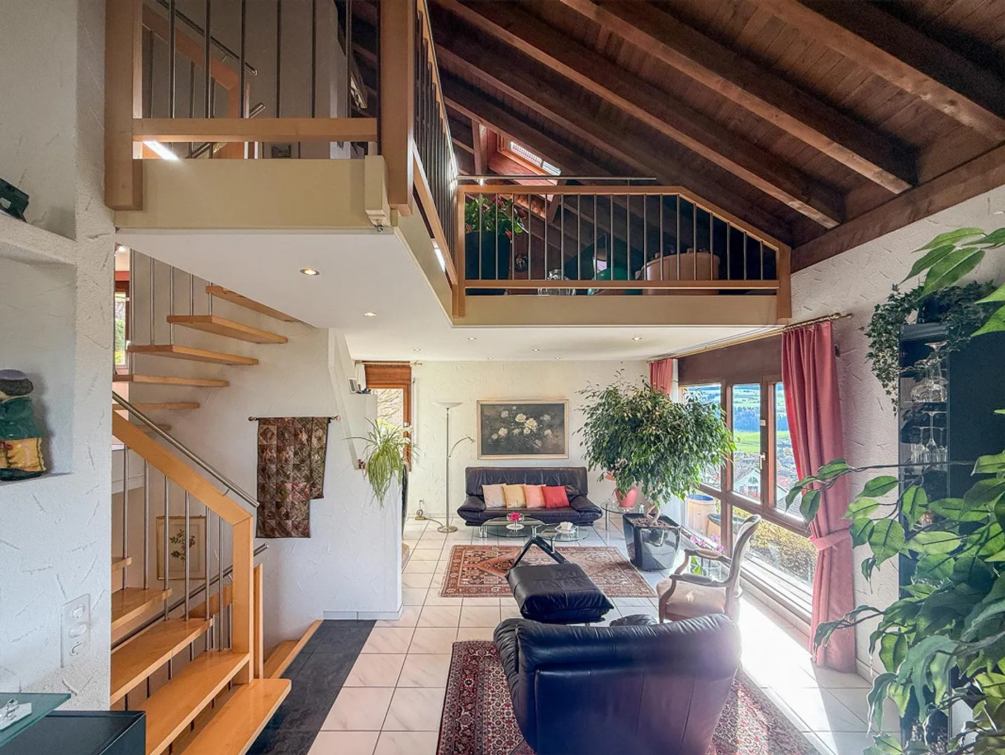 Charming 4.5-room single-family house with mountain view in Grosshoechstetten - Photo 16 of 27