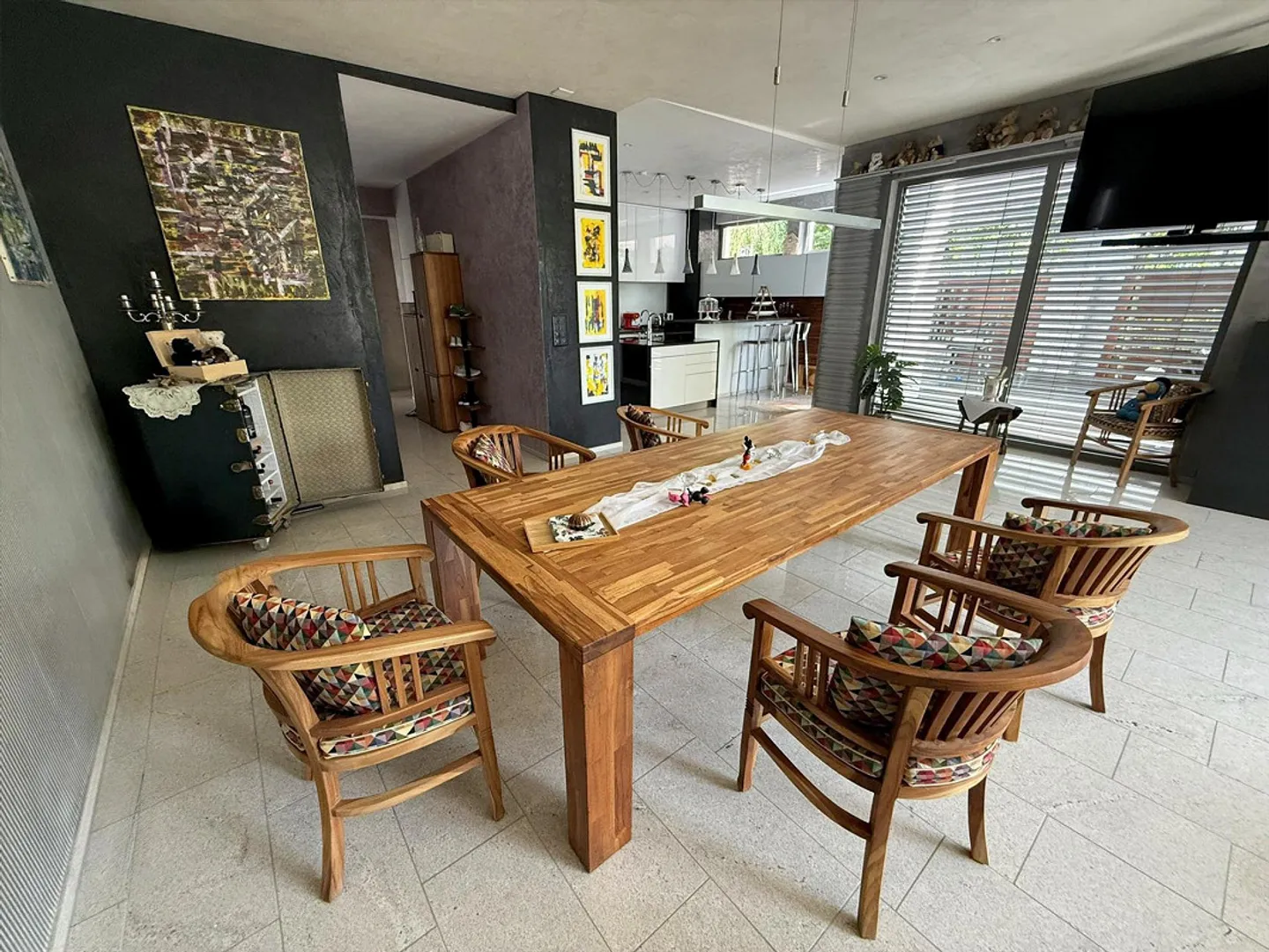 Casa unifamiliare moderna con garage e camino a Rheinfelden - Foto 7 di 19