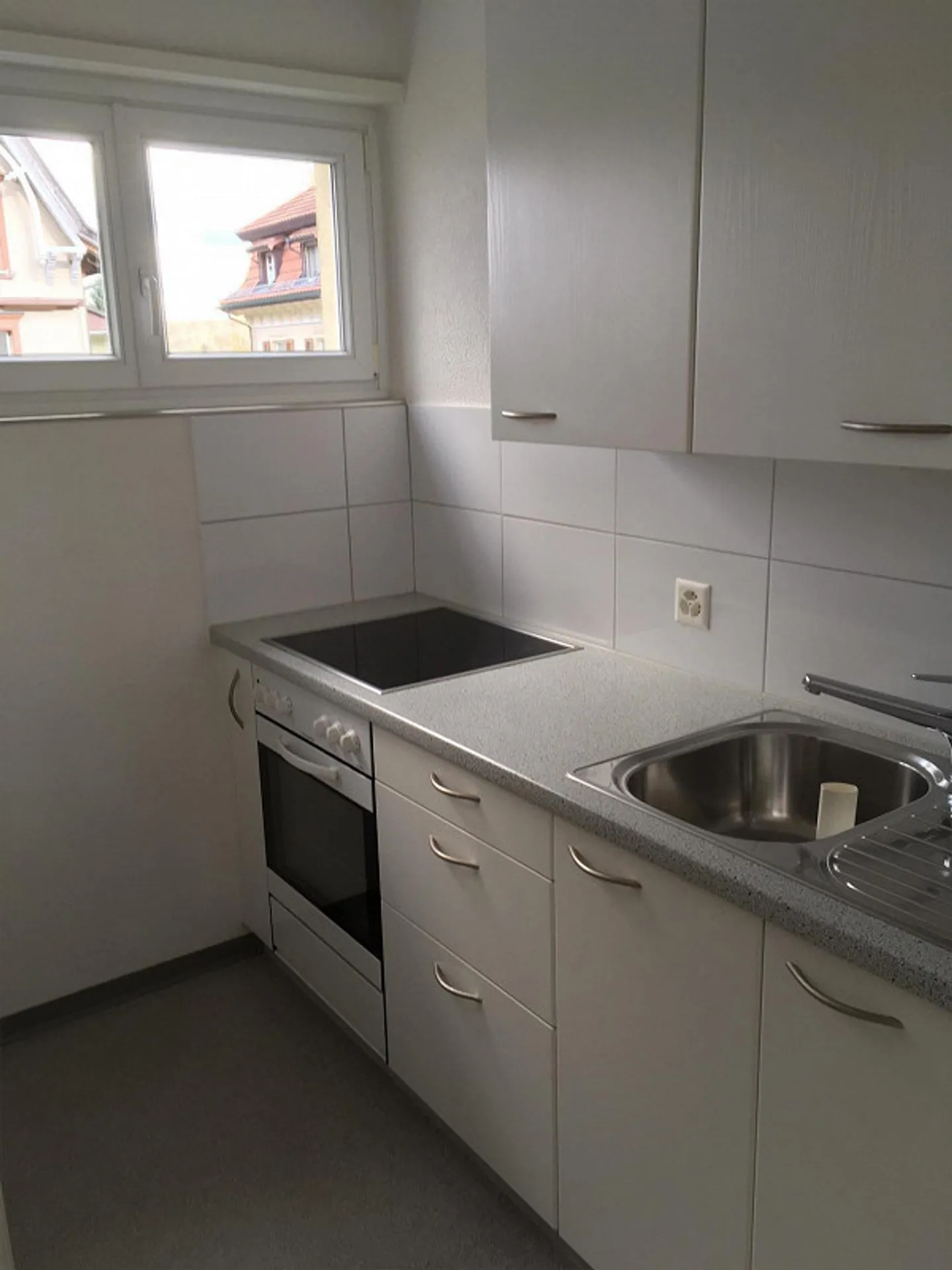 Appartement 2 ½ pièces abordable à Niederuzwil - Photo 3 sur 8