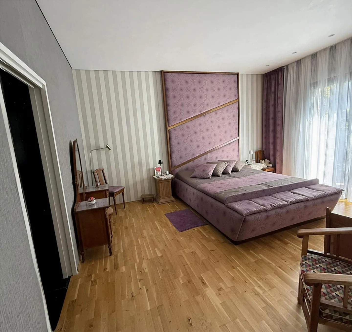 Casa unifamiliare moderna con garage e camino a Rheinfelden - Foto 11 di 19