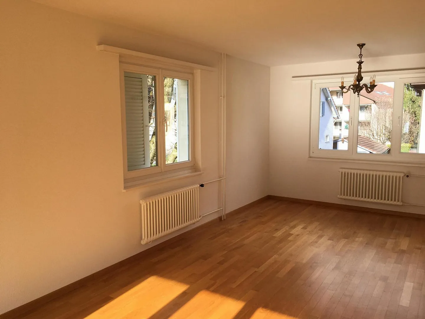 Appartement 2 ½ pièces abordable à Niederuzwil - Photo 1 sur 8