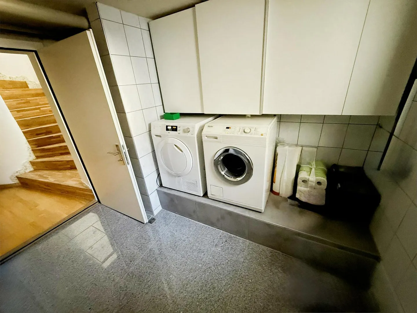 Casa unifamiliare moderna con garage e camino a Rheinfelden - Foto 14 di 19