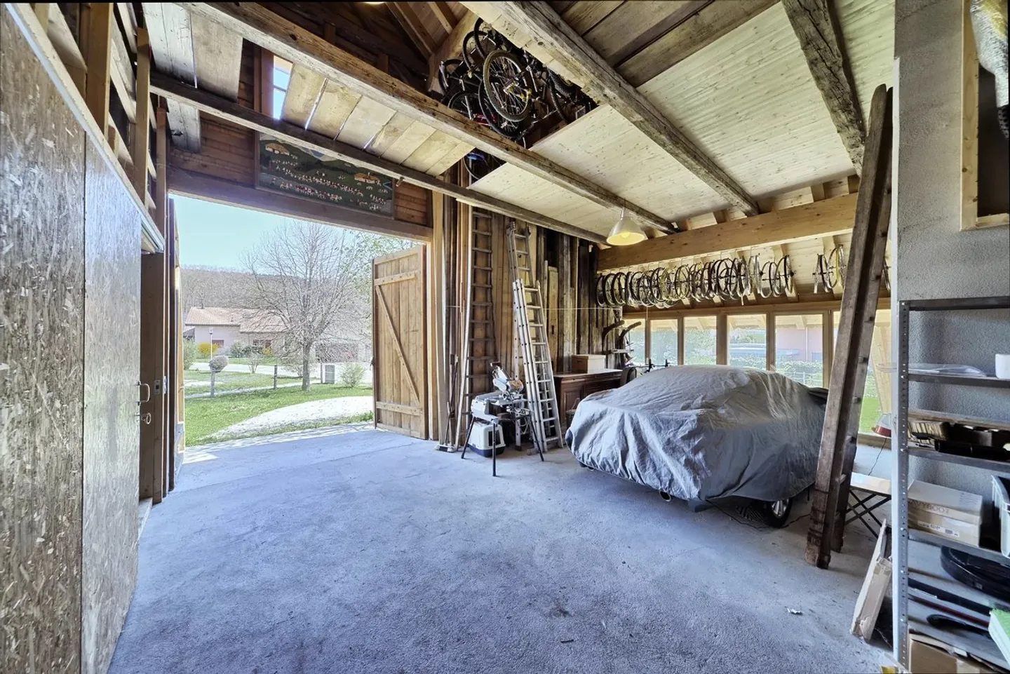 Charming Farmhouse Retreat - Photo 19 of 22