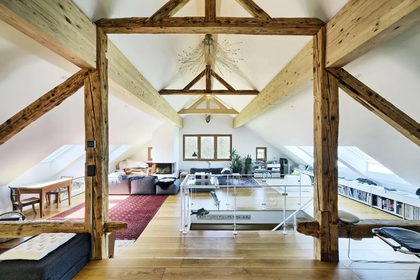 Charming Farmhouse Retreat - Photo 17 of 22