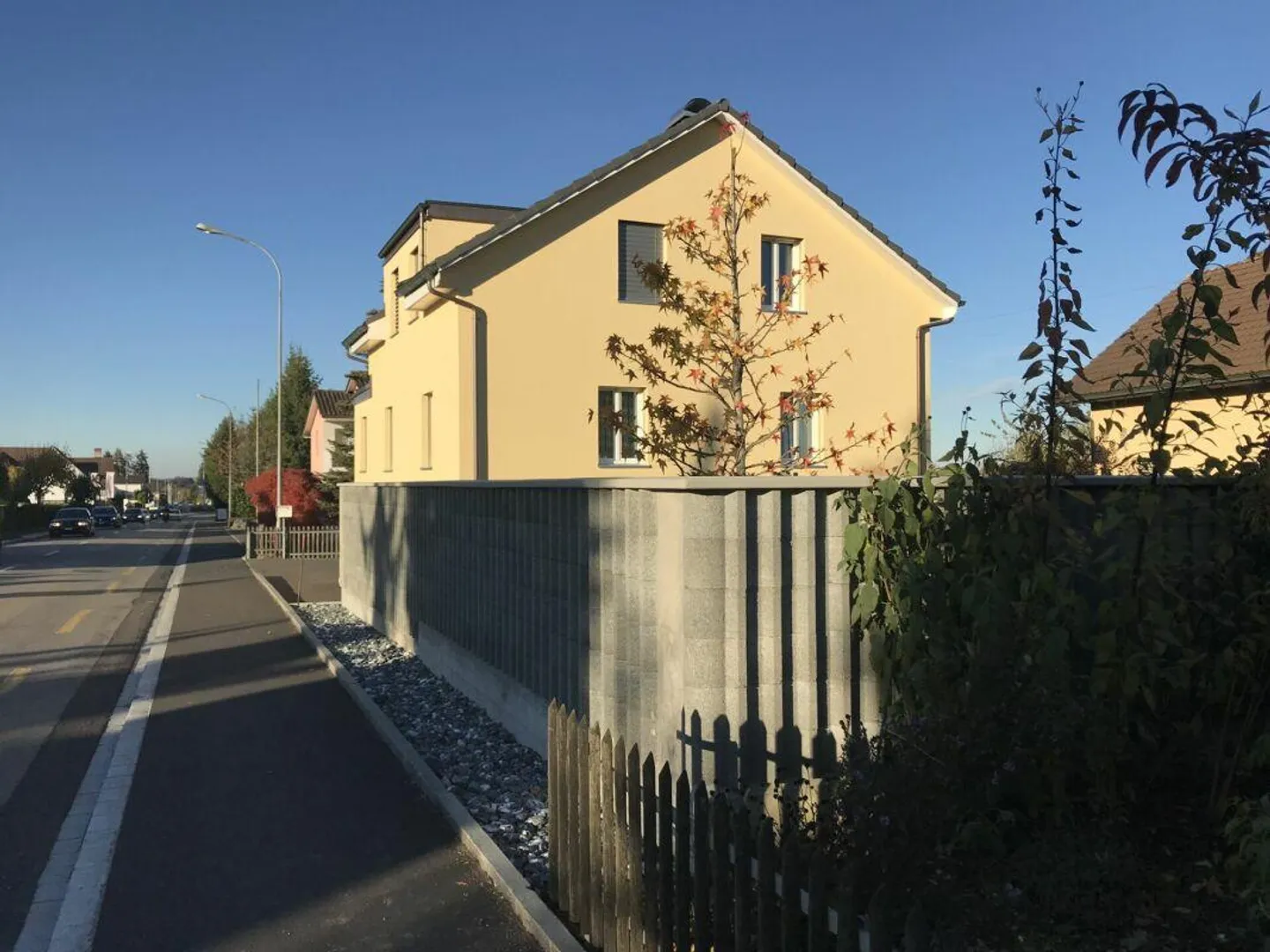 Maison individuelle de 6,5 pièces bien entretenue - Photo 2 sur 10
