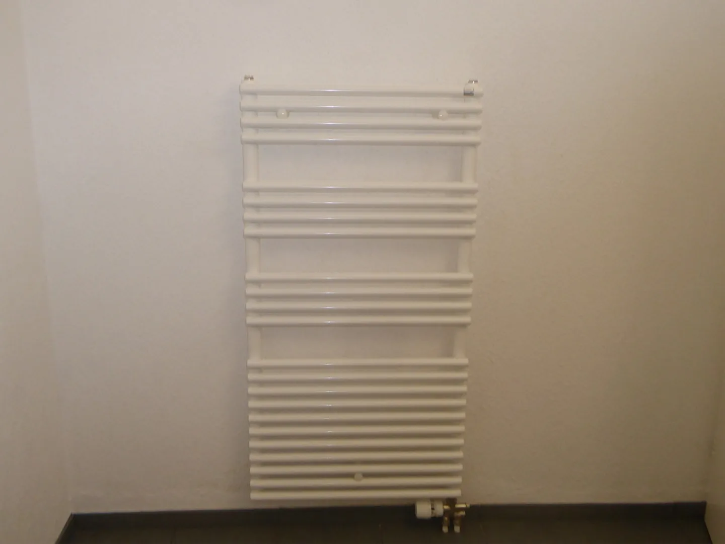 3.5 Room Apartment Prime Location Bright, Quiet Available Immediately for Rent - Photo 14 of 14