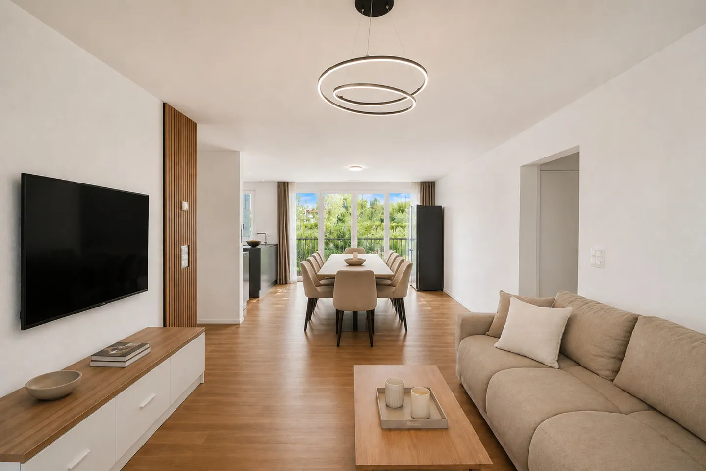 Garden apartment with winter garden and large terrace - Photo 1 of 4