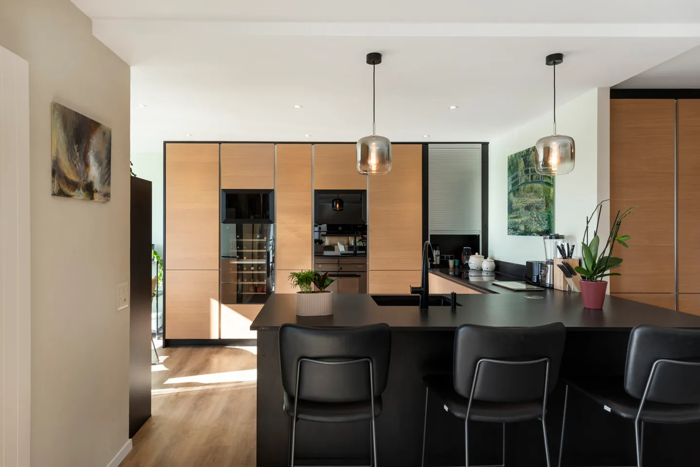 Appartement rénové de 6 pièces - Photo 1 sur 21