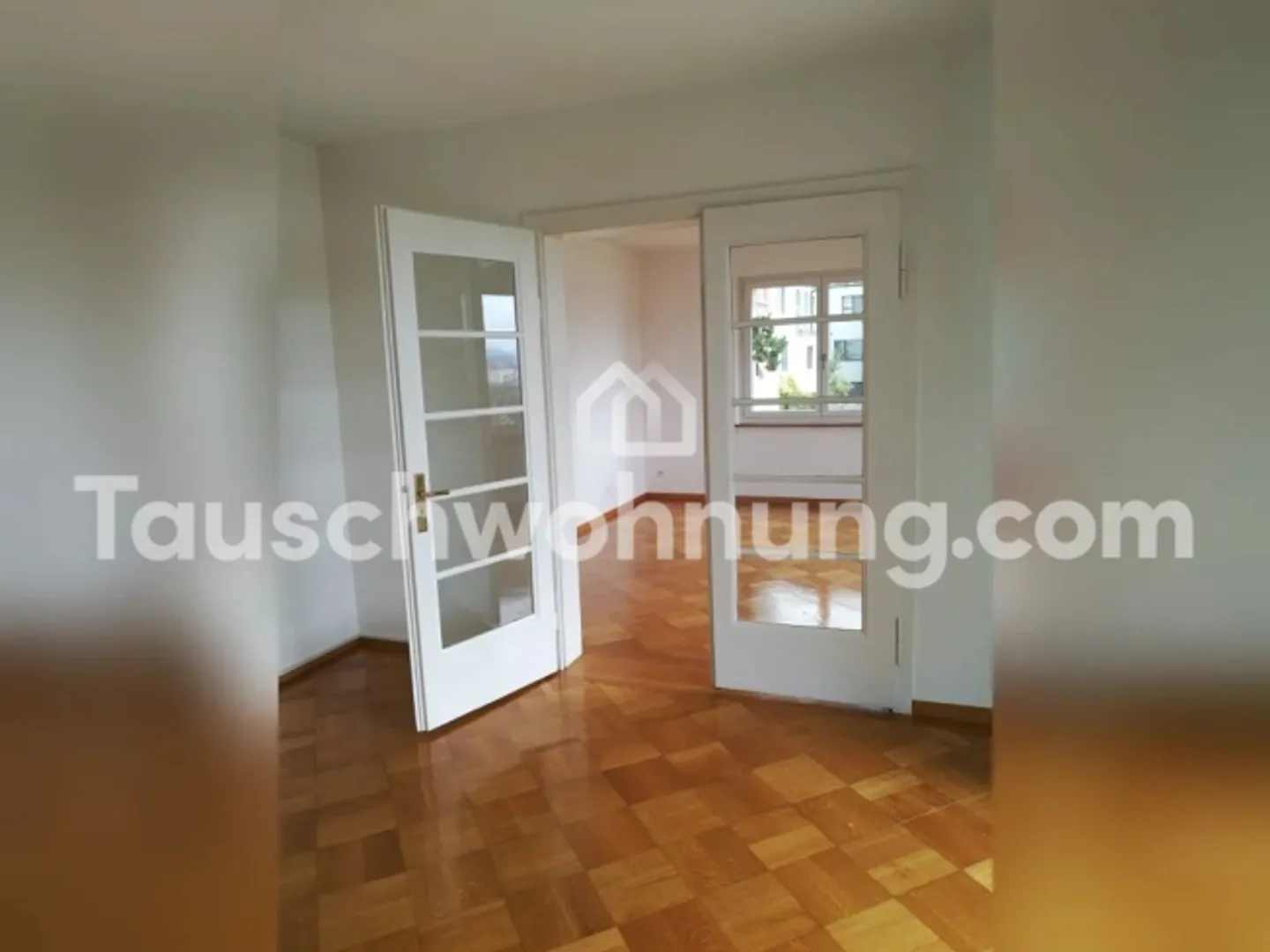 Sunny apartment in hillside location, mountain view, near Werdinsel - Photo 11 of 11