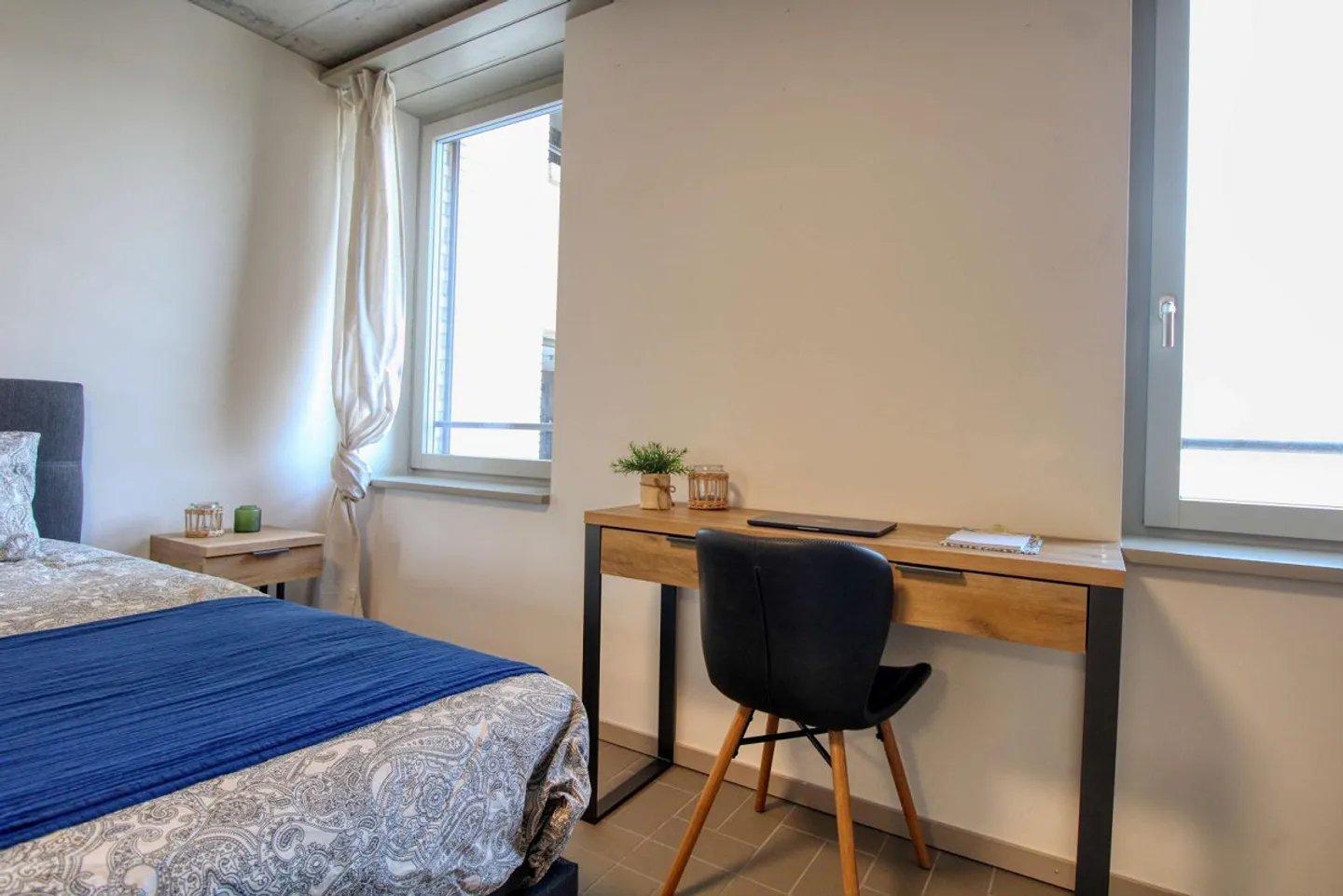 Studio moderne avec balcon à Schlieren - disponible immédiatement ! - Photo 4 sur 16