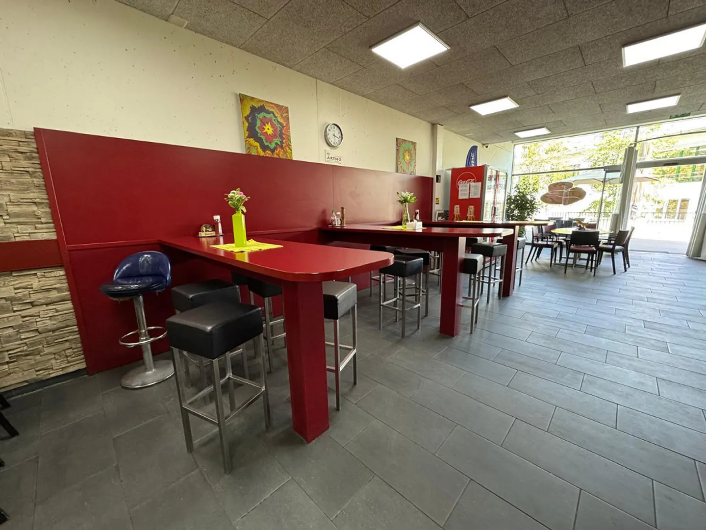 Il tuo locale nel centro di Degersheim - Foto 2 di 3
