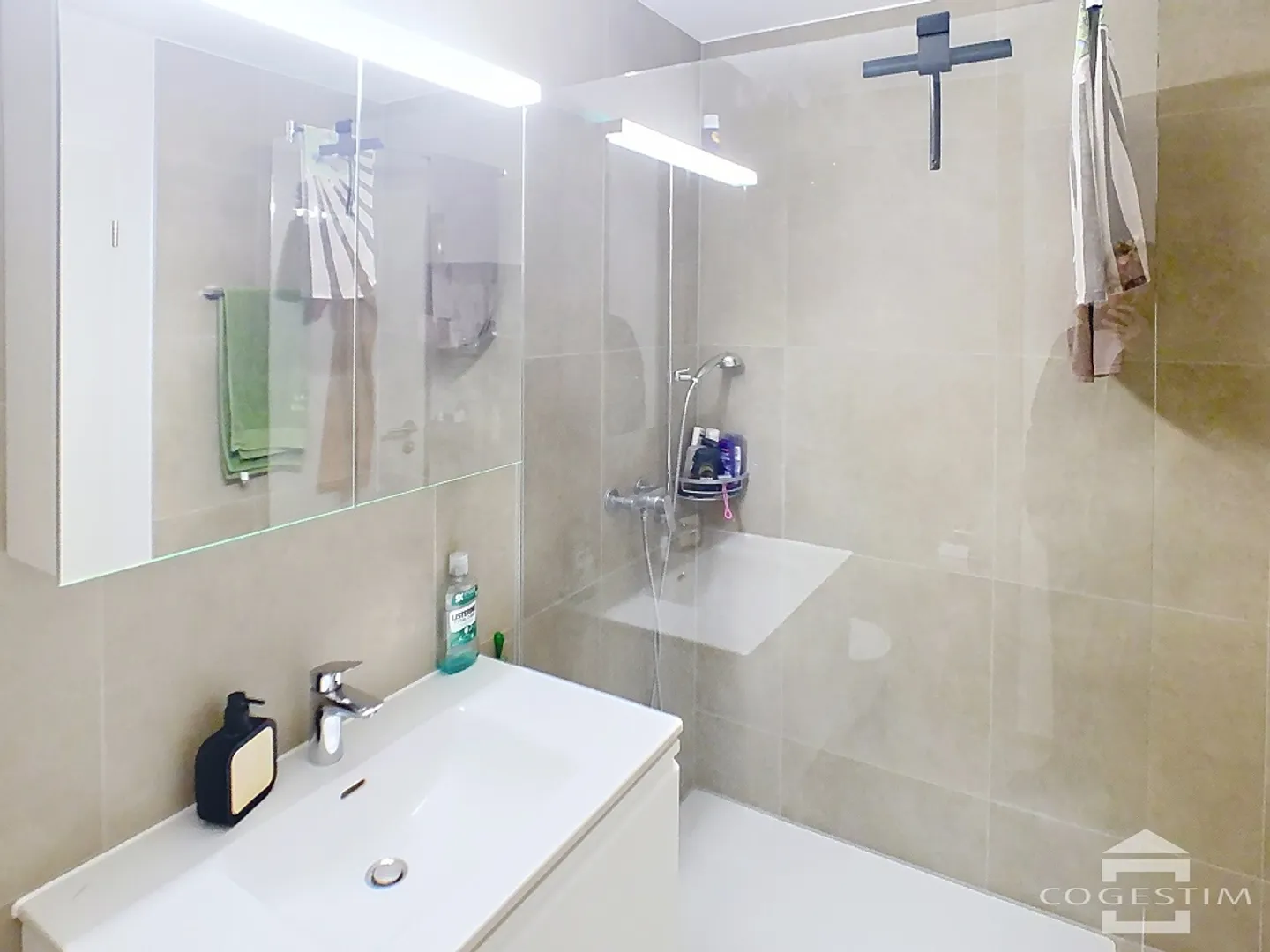 Appartement 2.5 pièces - Photo 5 sur 6