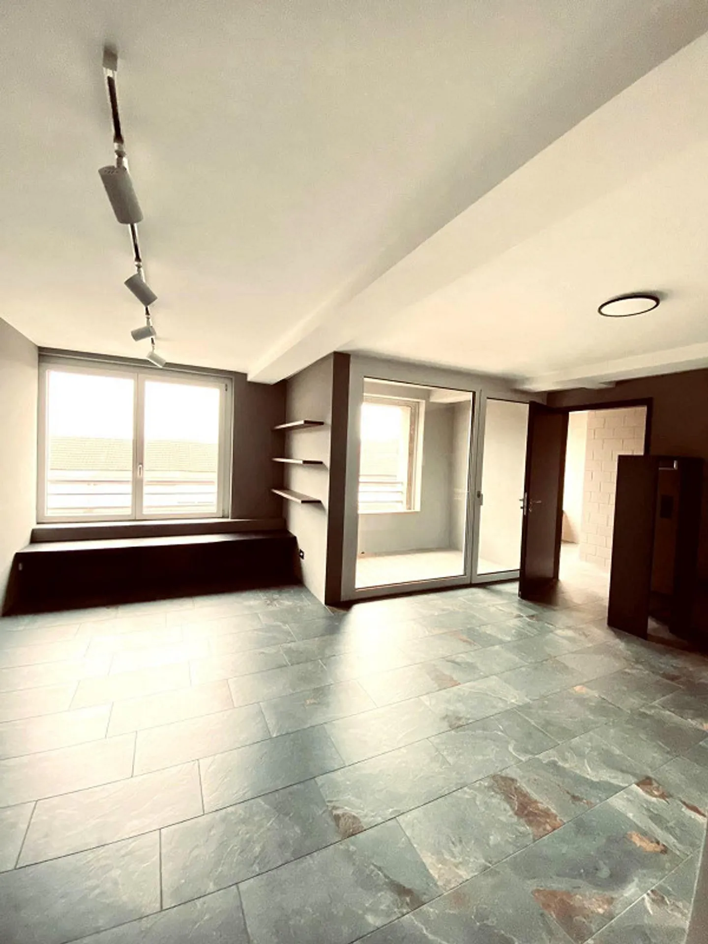 Loftstudio - Photo 2 of 13