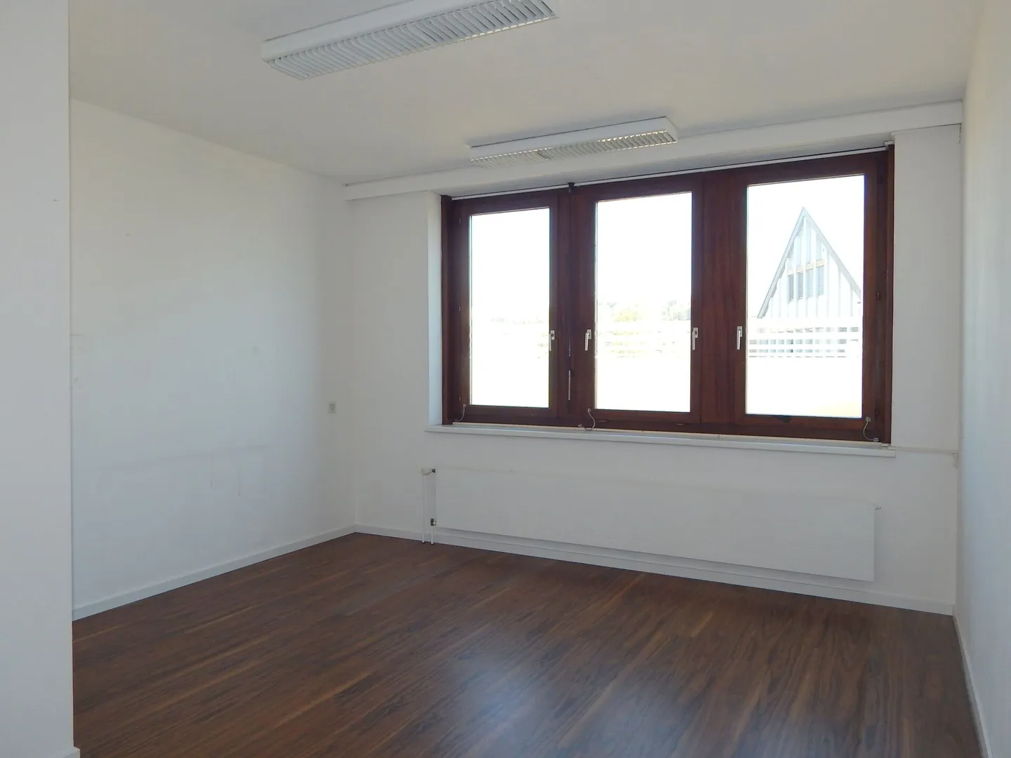 Büro-Praxisraum im Zentrum Mutschellen - Foto 4 von 8
