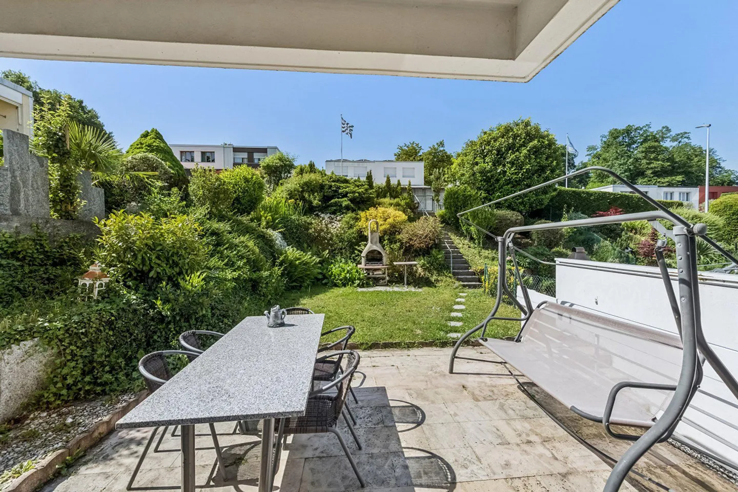Familienfreundliches Reihenhaus mit Garten - Foto 4 von 14
