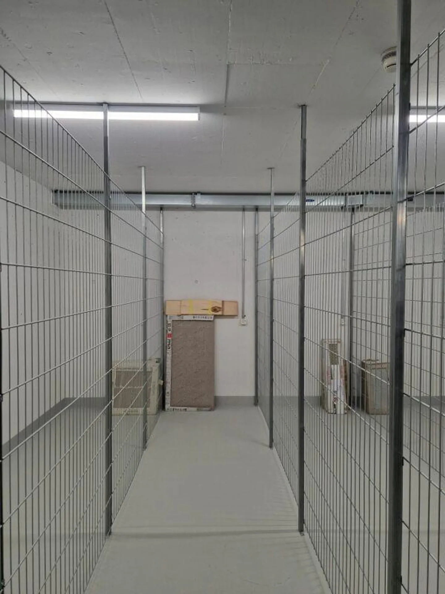 En hauteur avec la meilleure vue lointaine - appartement unique au 12ème étage! - Photo 12 sur 12