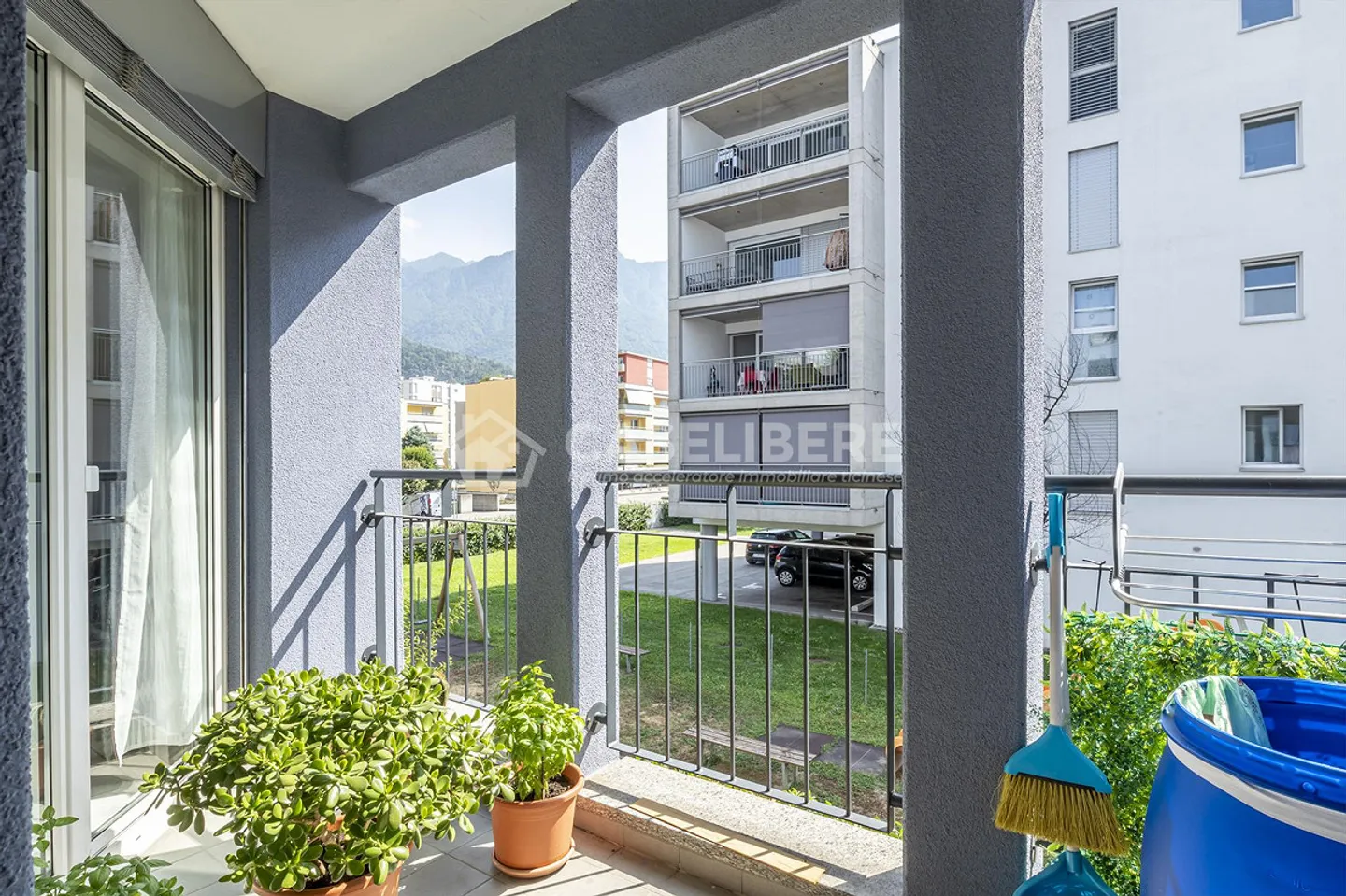 KOMFORTABLE 3.5 ZIMMER IN BELLINZONA - Foto 3 von 8
