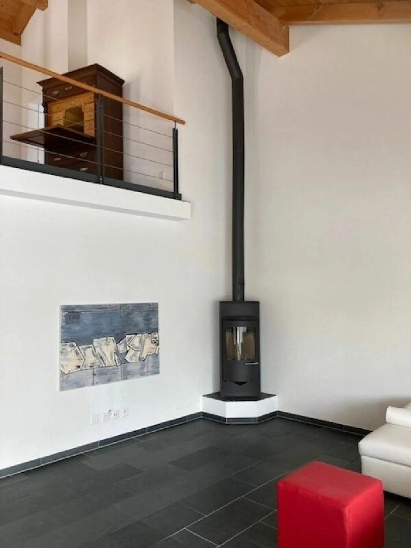 Beautiful and spacious 6.5 room maisonette apartment - Photo 4 of 14