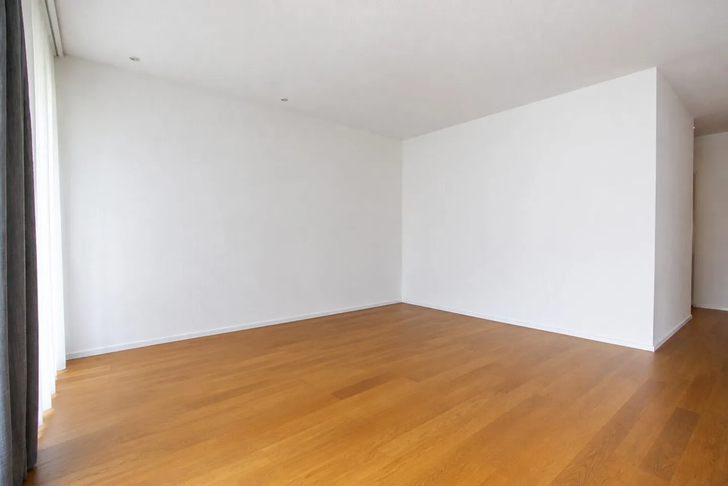 Charmante appartement 3.5 pièces avec terrasse au rez-de-chaussée - Photo 7 sur 11