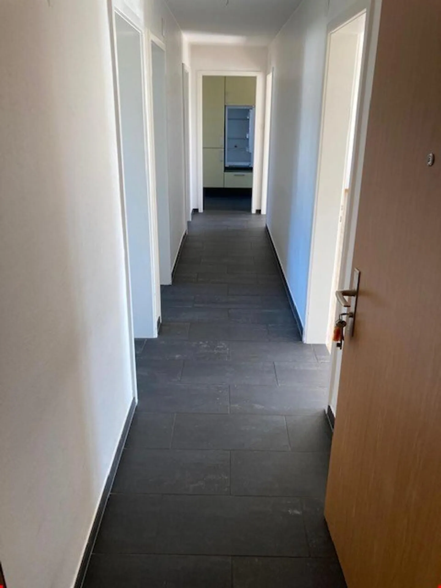 Renovated Apartment with Balcony - Photo 9 of 17
