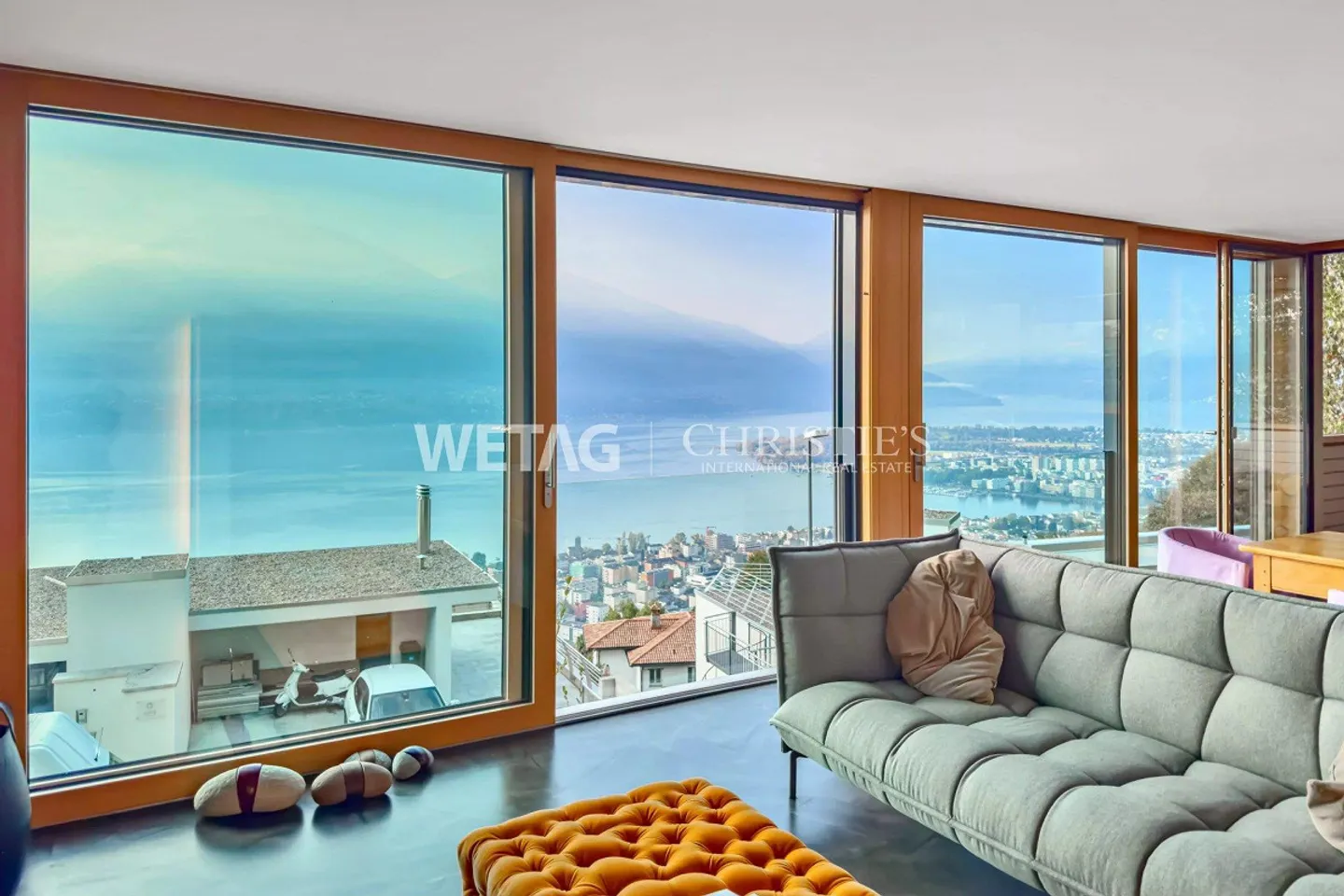 Minusio: Villa moderna con interni luminosi e vista panoramica - Foto 8 di 12