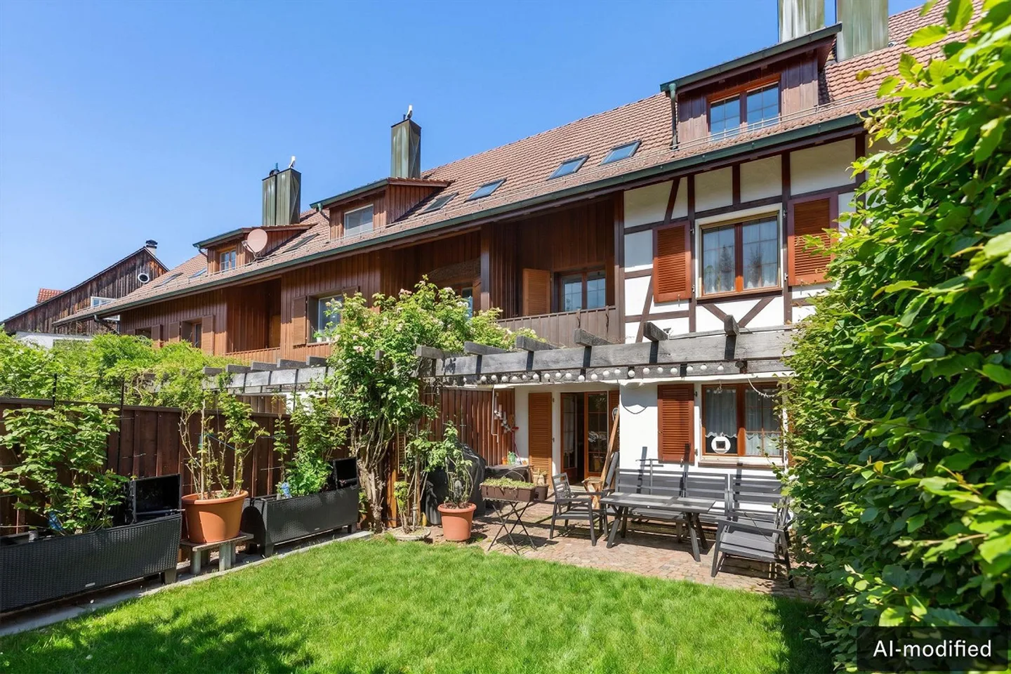 Viel Platz in naturnaher und ruhiger Lage - Foto 1 von 8