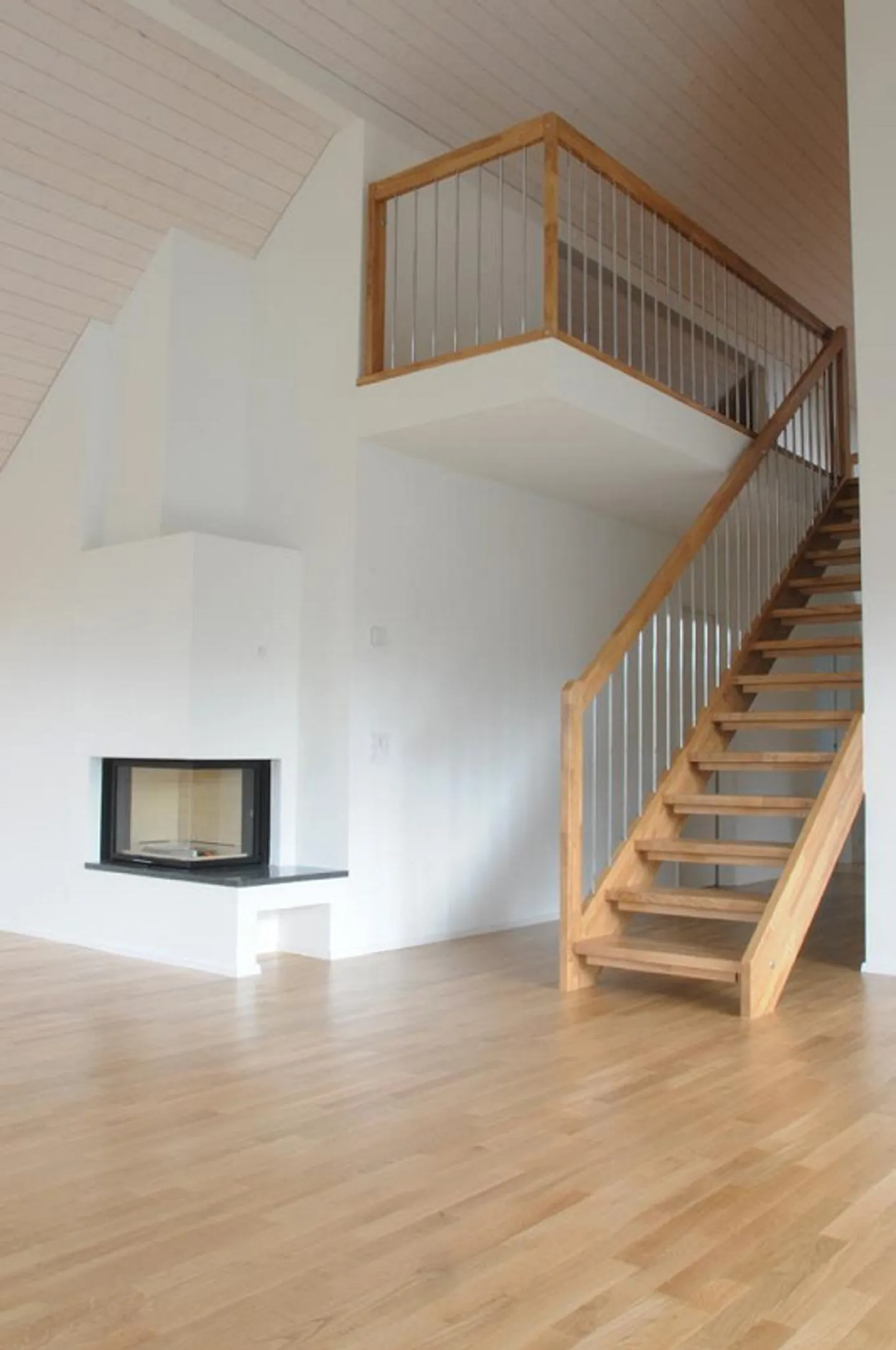 Appartamento duplex di 3,5 locali a Bäretswil - Foto 2 di 11