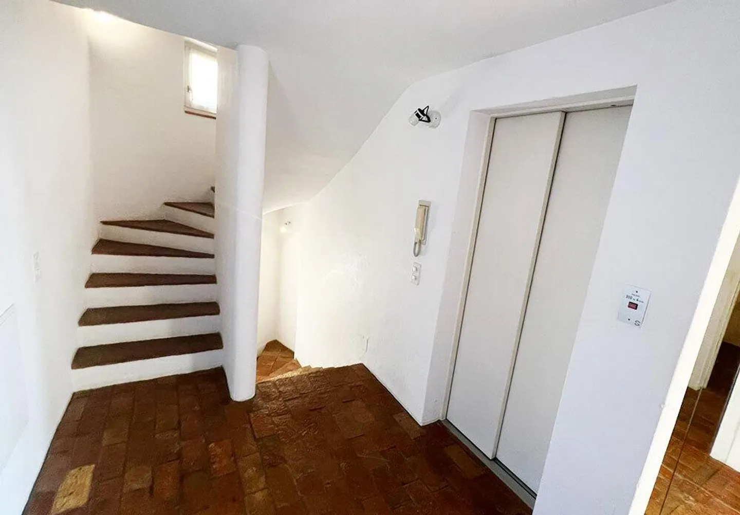 Fascinating and Bright Residential House with Elevator - Photo 15 of 23