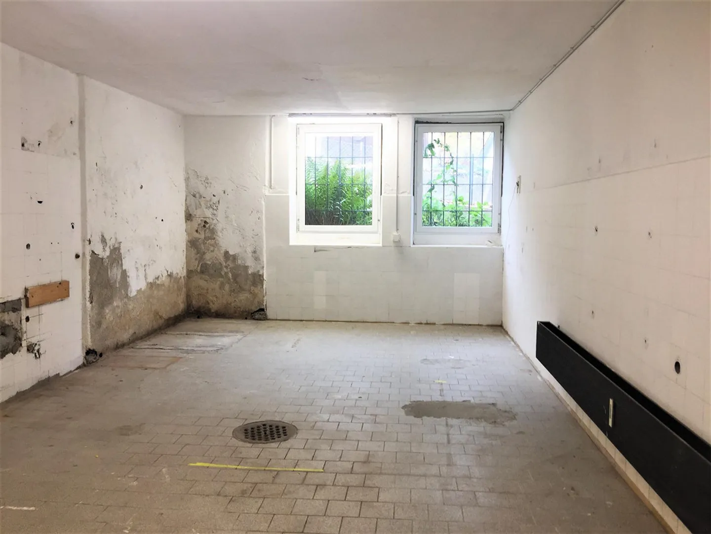 Laboratorio/Spazio di stoccaggio - Foto 4 di 7