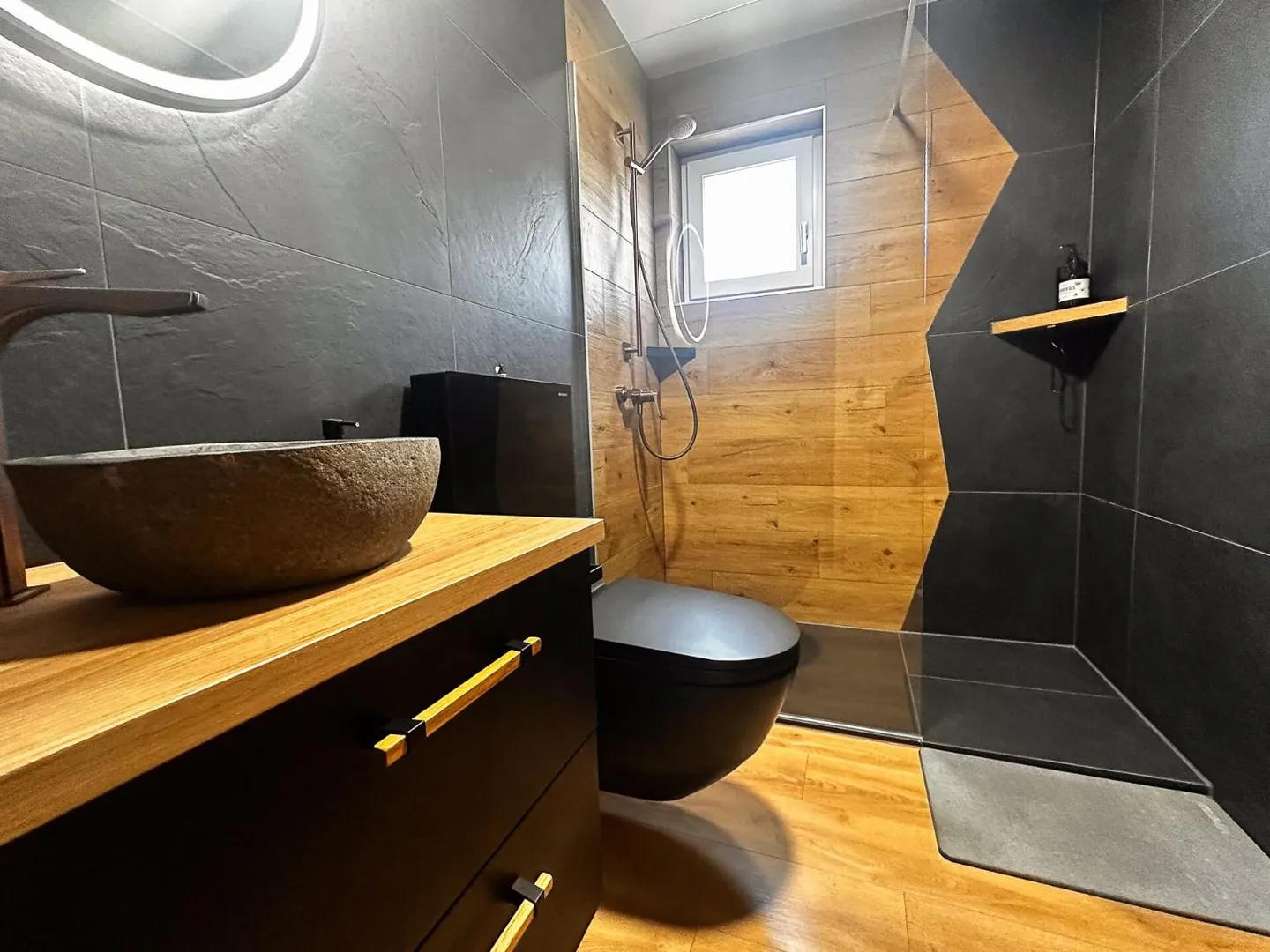 Superbe Chalet Rénové - Photo 10 sur 13
