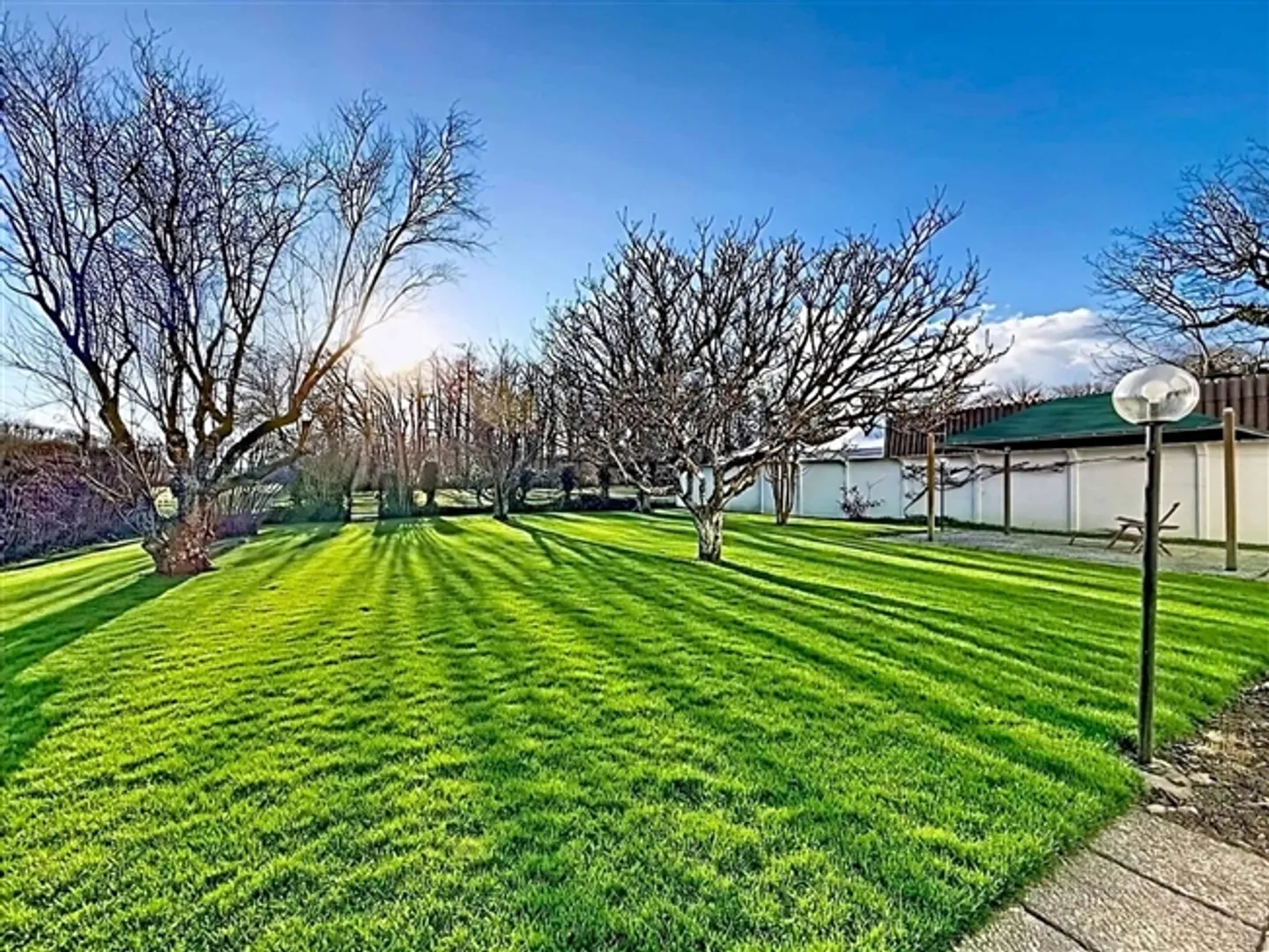 EXCLUSIF Grande maison authentique avec un charme indéniable - Photo 11 sur 13