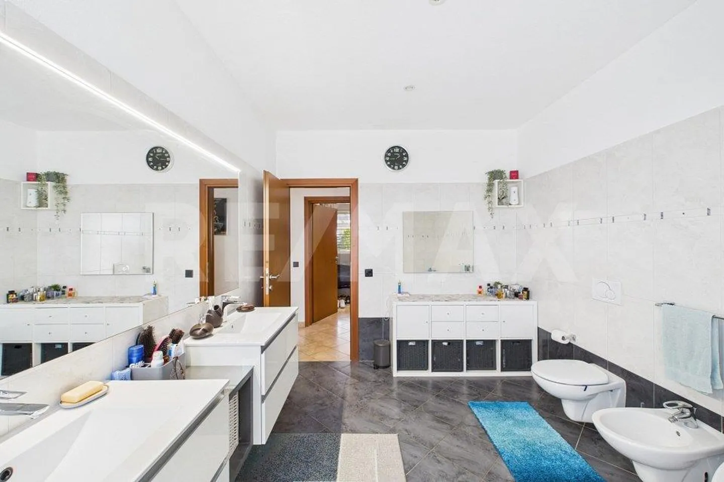 Semi-Detached House with Spacious Indoor and Outdoor Areas - Photo 13 of 13