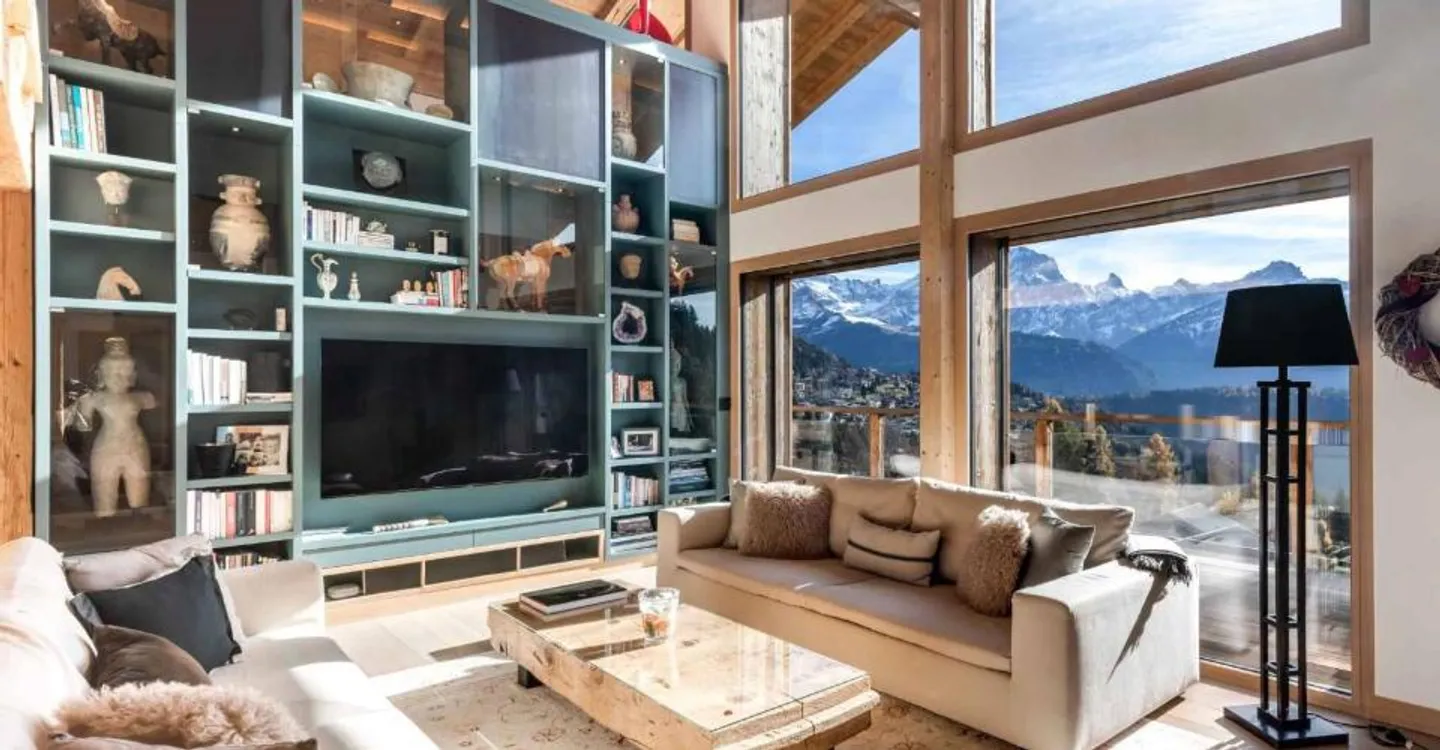 Außergewöhnliches Chalet mit privatem Aufzug und atemberaubendem Blick - Foto 2 von 10