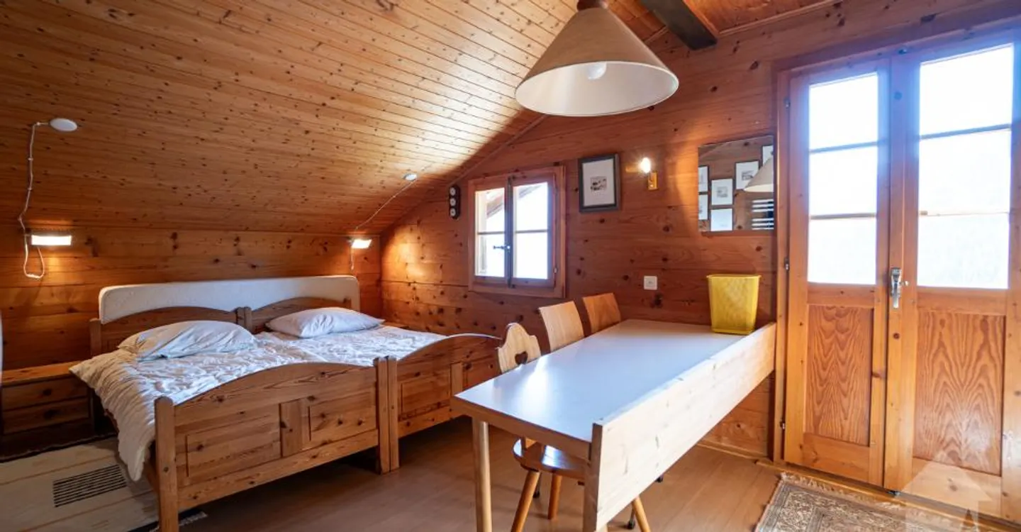 Charmantes Chalet mit Panoramaterrasse und atemberaubendem Blick - Foto 5 von 13