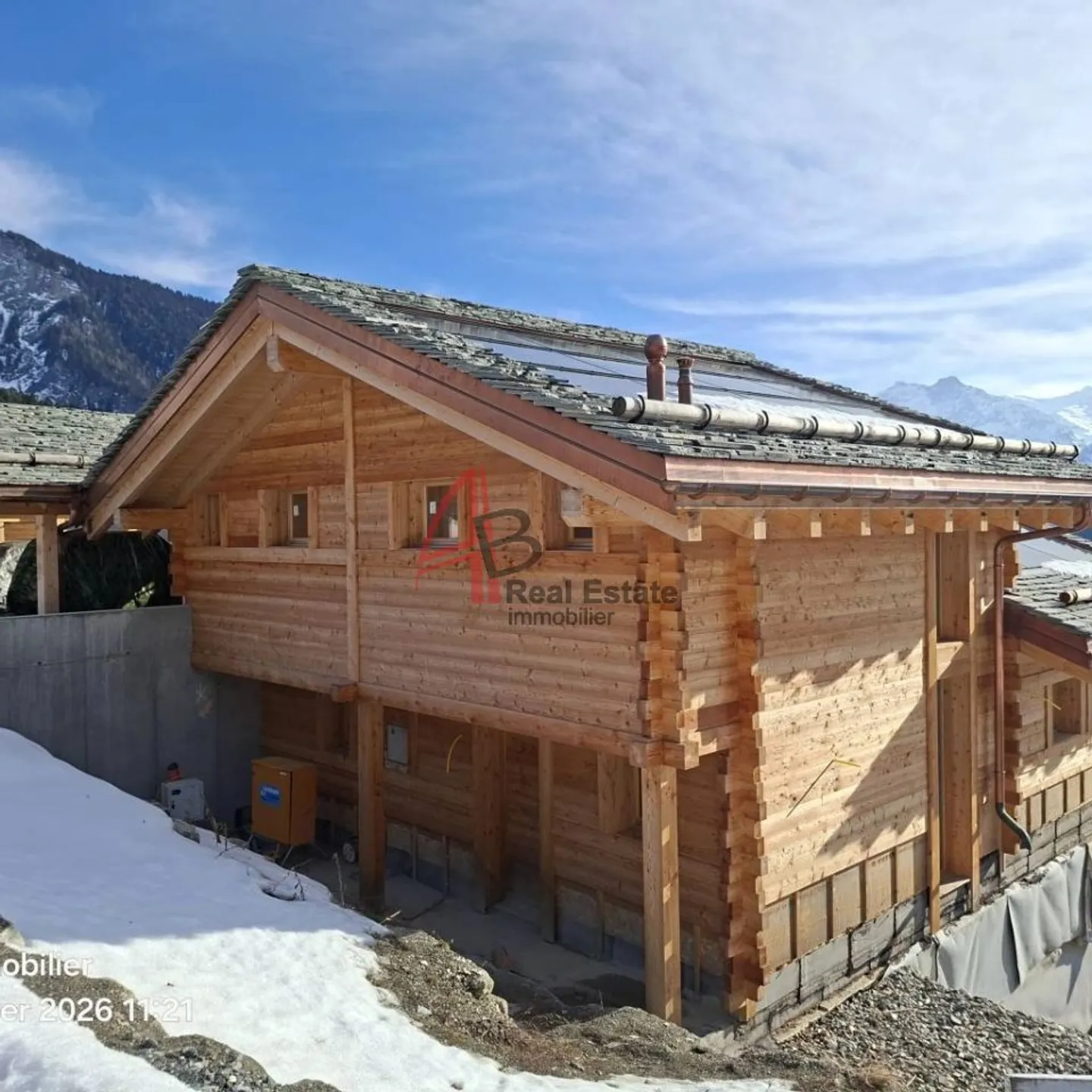 Chalet exceptionnel avec vue - Photo 1 sur 13
