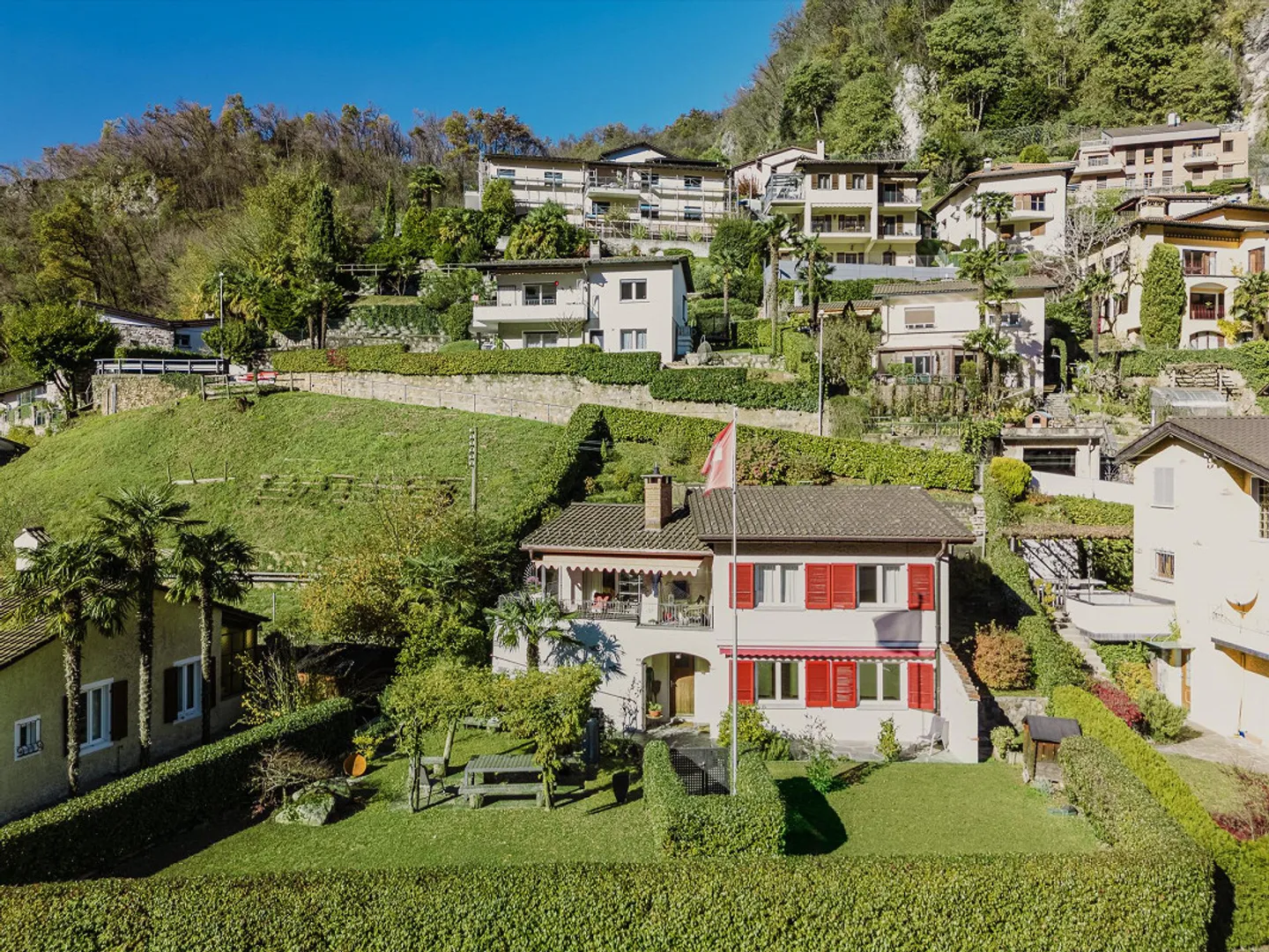 Charming house a few steps from Lake Lugano - Photo 1 of 15