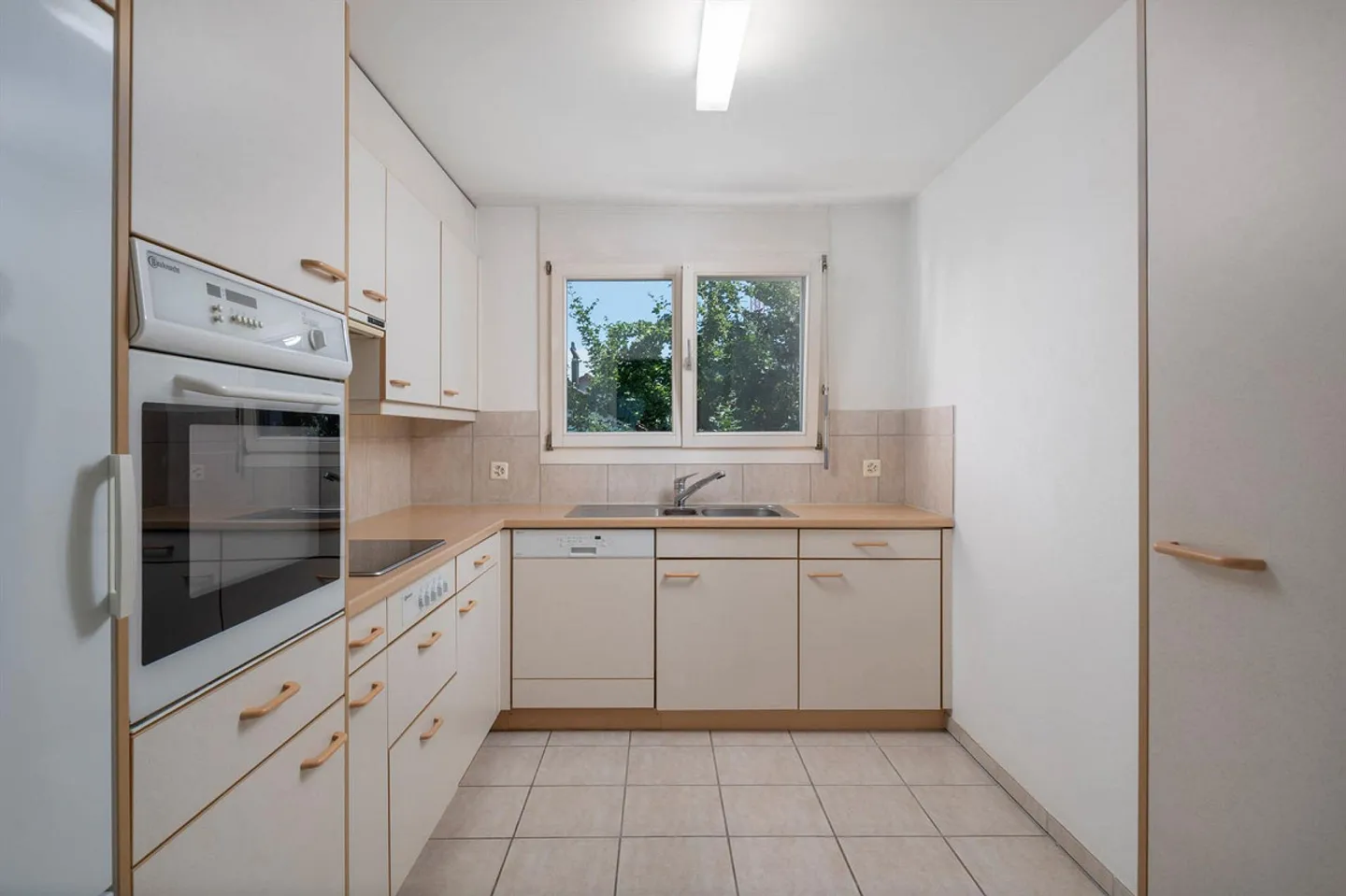 La tua nuova casa in una posizione centrale! - Foto 11 di 20