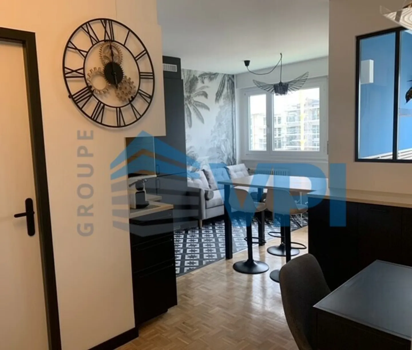 Stylish Furnished Apartment - Photo 1 of 7