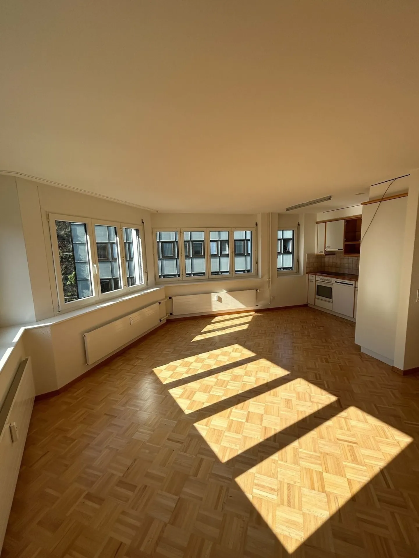 Office/Practice Rooms for Rent Near Train Station - Photo 3 of 8