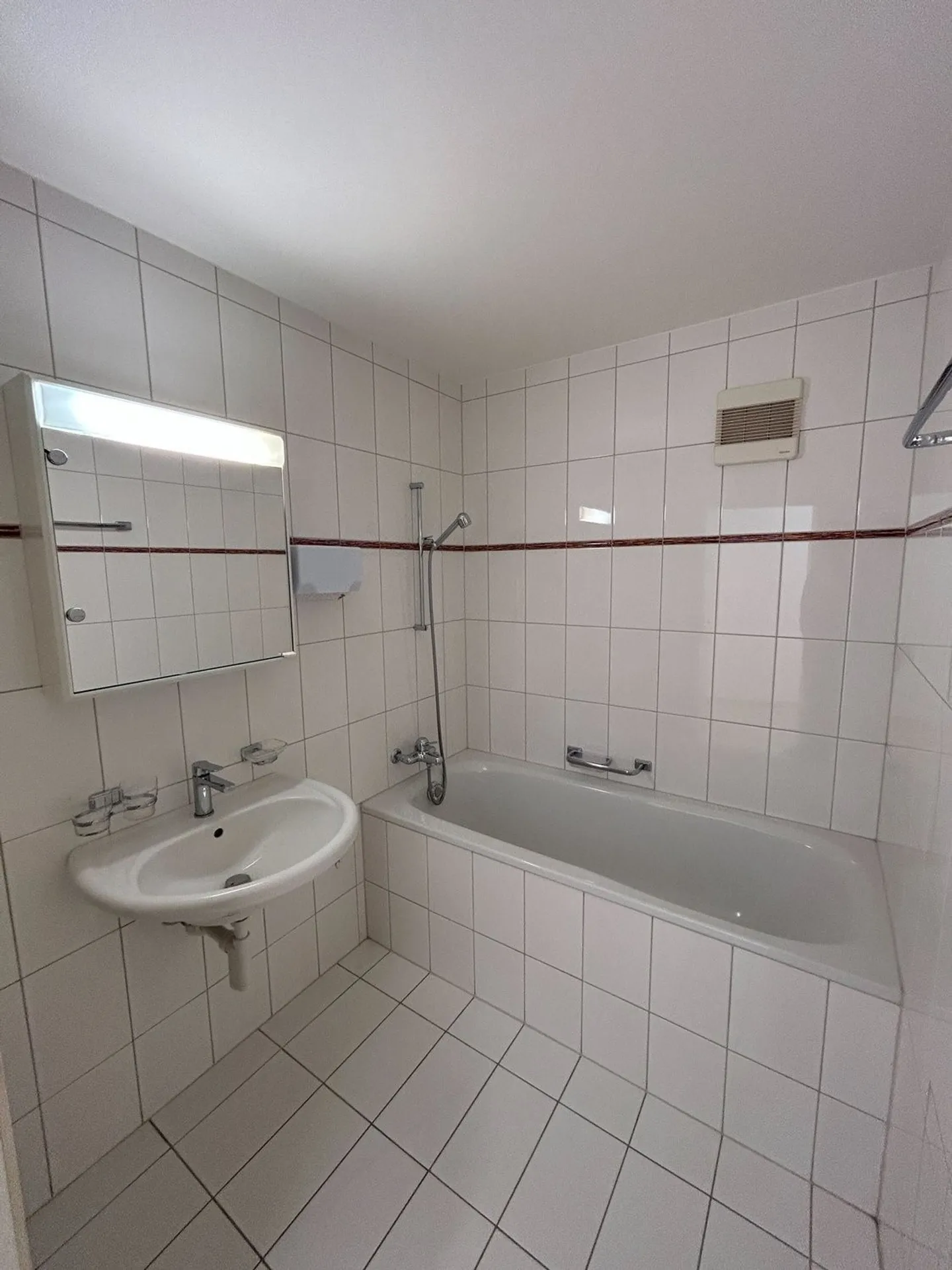 Office/Practice Rooms for Rent Near Train Station - Photo 4 of 8