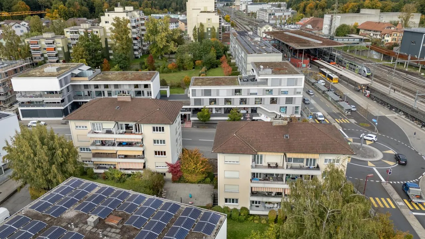 Residential Development ZOLLIKOFEN INVESTMENT - two apartment buildings with 16 apartments - Photo 2 of 4